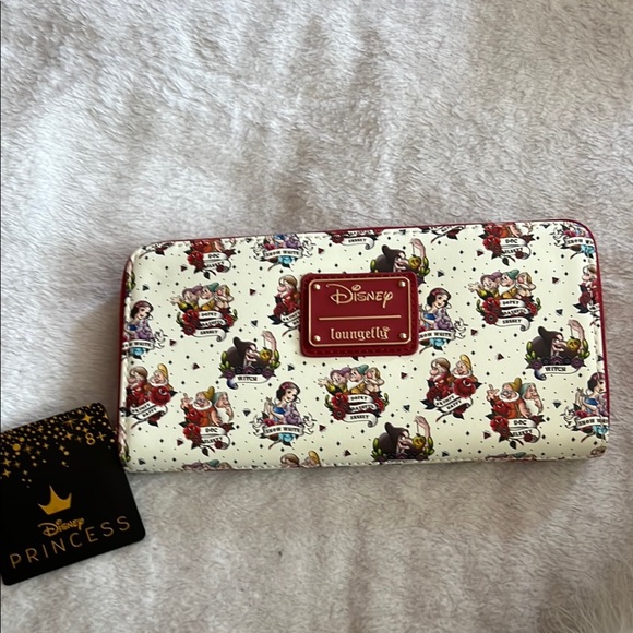 Loungefly Other - Loungefly Disney Snow White & The Seven Dwarfs Wallet – NWT long zippy wallet